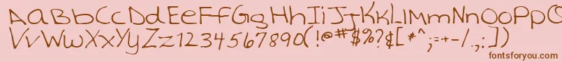 TashaRegular-Schriftart – Braune Schriften auf rosa Hintergrund