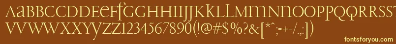 PfgaramondClassicUnicase-fontti – keltaiset fontit ruskealla taustalla