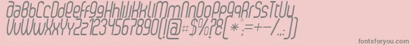 SenziRegularItalic-fontti – harmaat kirjasimet vaaleanpunaisella taustalla