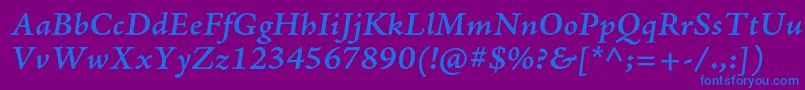 フォントAjensonproSemibolditcapt – 紫色の背景に青い文字