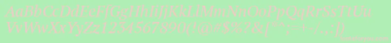 PtSerifItalic-fontti – vaaleanpunaiset fontit vihreällä taustalla
