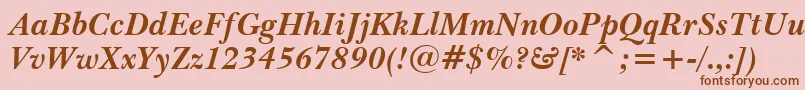 BaskervilleWin95btBoldItalic-fontti – ruskeat fontit vaaleanpunaisella taustalla