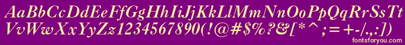 Fonte Caslonc540btBolditalic – fontes amarelas em um fundo roxo