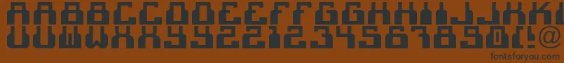 フォントCheek2cheekBlackByShk.Dezign – 黒い文字が茶色の背景にあります