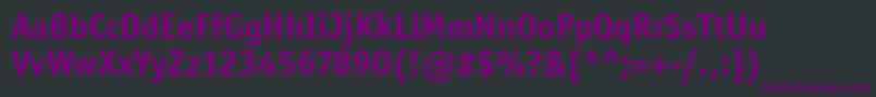フォントOfficinaSansItcBold – 黒い背景に紫のフォント