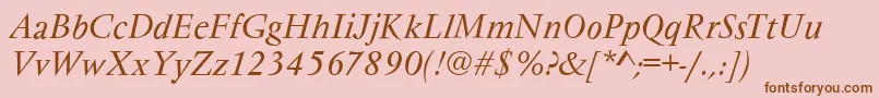 fuente VarennesItalic – Fuentes Marrones Sobre Fondo Rosa