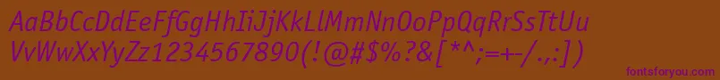 Weitere Informationen zur OfficinasansattItalic-Schriftart OfficinasansattItalic-Schriftart – Violette Schriften auf braunem Hintergrund