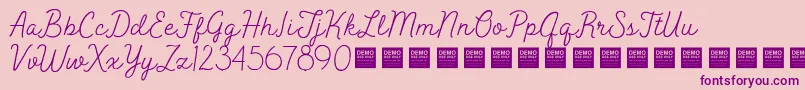 PeakTimesDemo-fontti – violetit fontit vaaleanpunaisella taustalla