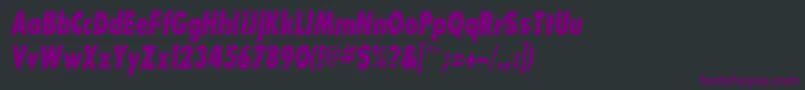 Czcionka SansserifexbflfcondItalic – fioletowe czcionki na czarnym tle