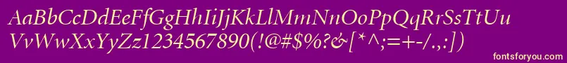 Fonte AtlantixDisplaySsiDisplayItalic – fontes amarelas em um fundo roxo