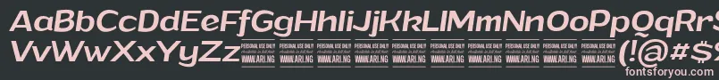 GrandimediumitalicPersonalUse-fontti – vaaleanpunaiset fontit mustalla taustalla