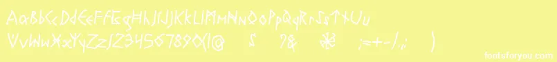 RuneswrittenBold-fontti – valkoiset fontit keltaisella taustalla