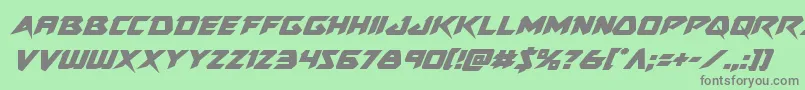 フォントSkirmisherital – 緑の背景に灰色の文字