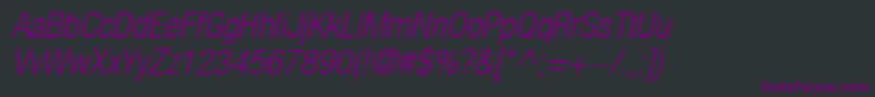 HelveticaLt47LightCondensedOblique-fontti – violetit fontit mustalla taustalla