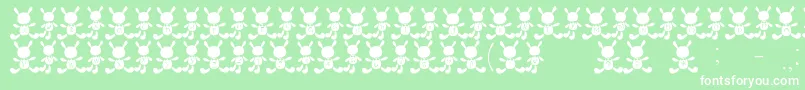 CUsafont Font – White Fonts on Green Background