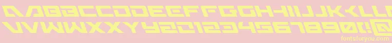 Wildcard31left-fontti – keltaiset fontit vaaleanpunaisella taustalla