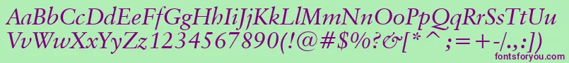 Шрифт ClassicalGaramondItalicBt – фиолетовые шрифты на зелёном фоне