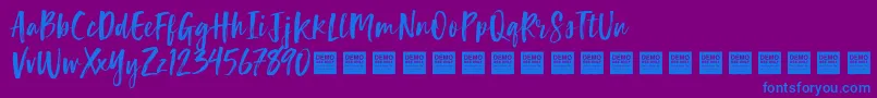 Czcionka LuckyTurnsDemo – niebieskie czcionki na fioletowym tle