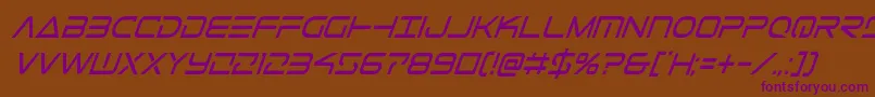 Telemarinescondital1-fontti – violetit fontit ruskealla taustalla