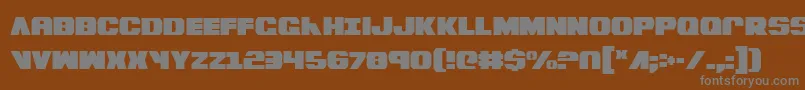 フォントBummerCondensed – 茶色の背景に灰色の文字
