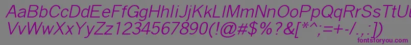 Czcionka QuicktypeIiItalic – fioletowe czcionki na szarym tle