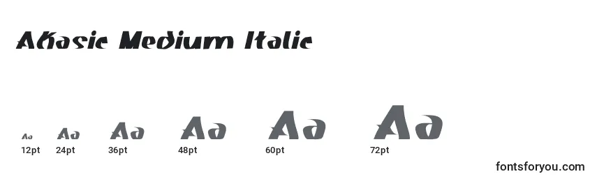 Größen der Schriftart Akasic Medium Italic (118936)