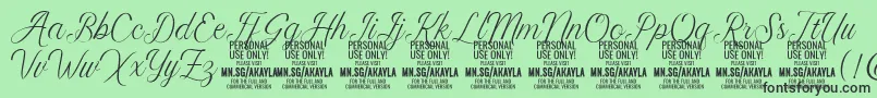 Czcionka AkaylaScript PERSONAL – czarne czcionki na zielonym tle