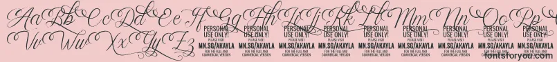 Fonte AkaylaScriptDeco PERSONAL – fontes pretas em um fundo rosa