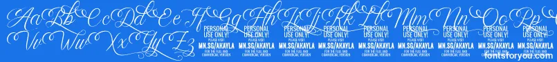 AkaylaScriptDeco PERSONAL-Schriftart – Weiße Schriften auf blauem Hintergrund