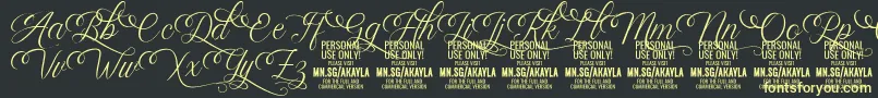 Шрифт AkaylaScriptDeco PERSONAL – жёлтые шрифты на чёрном фоне