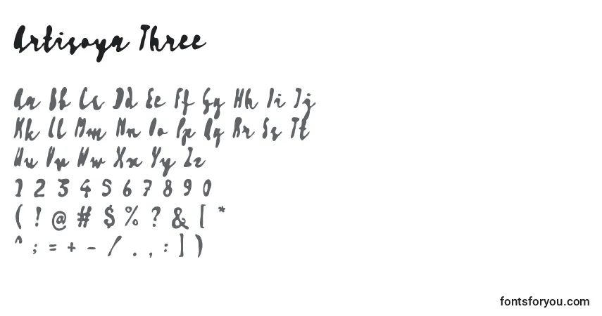 Schriftart Artisoya Three (120032) – Alphabet, Zahlen, spezielle Symbole
