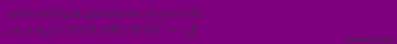 Aurelia italic-fontti – mustat fontit violetilla taustalla