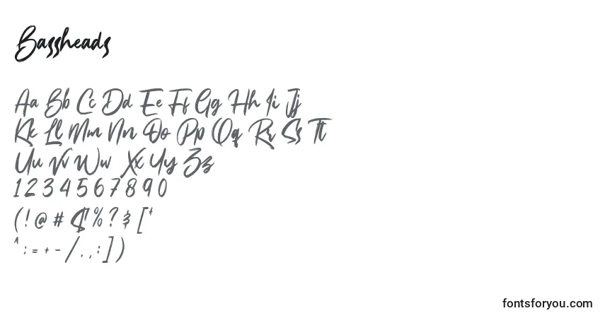 Schriftart Bassheads – Alphabet, Zahlen, spezielle Symbole