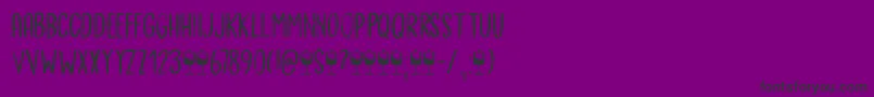 Bergie Seltzer DEMO-fontti – mustat fontit violetilla taustalla