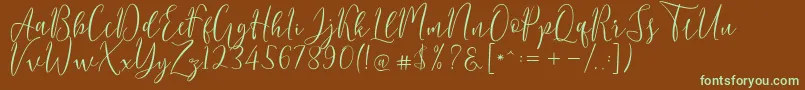 フォントBerlinsa Script – 緑色の文字が茶色の背景にあります。