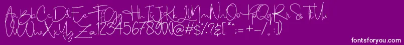 Berthy-fontti – valkoiset fontit violetilla taustalla