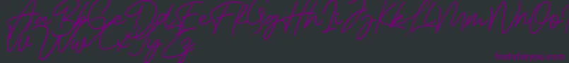 Bessita Handwriting Free-Schriftart – Violette Schriften auf schwarzem Hintergrund