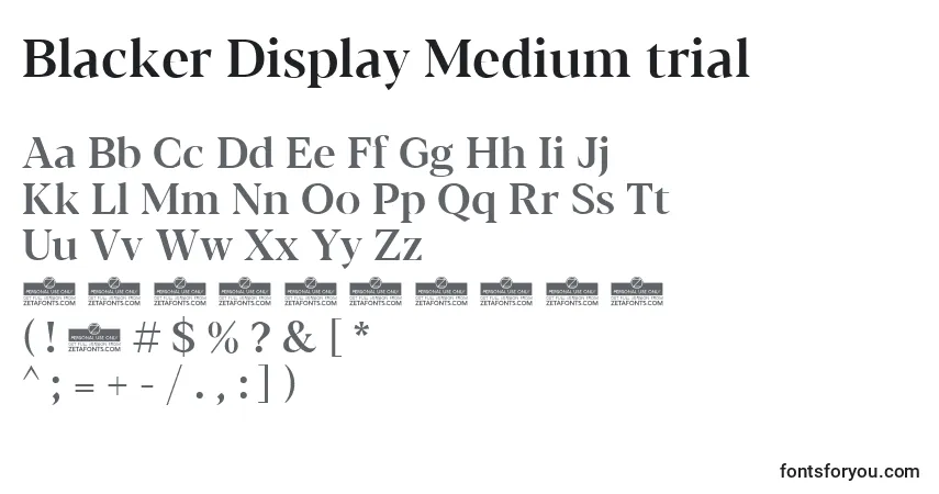 A fonte Blacker Display Medium trial – alfabeto, números, caracteres especiais