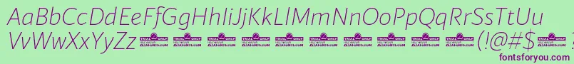 Czcionka Blacker Sans Extralight Italic trial – fioletowe czcionki na zielonym tle