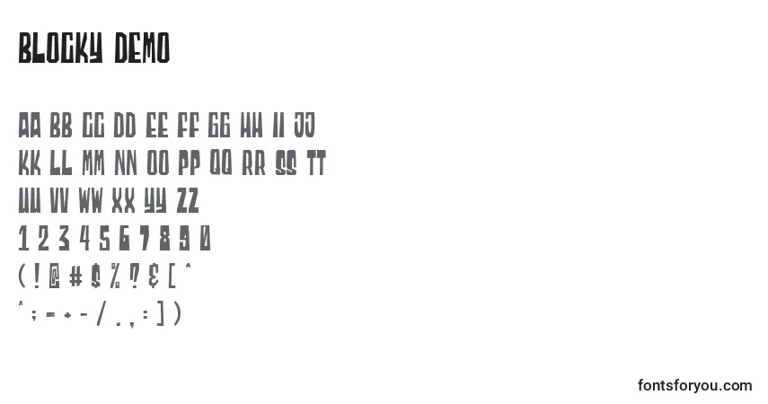 Czcionka Blocky Demo – alfabet, cyfry, specjalne znaki