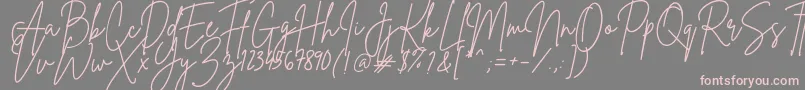 Weitere Informationen zur BrittanySignature-Schriftart BrittanySignature-Schriftart – Rosa Schriften auf grauem Hintergrund