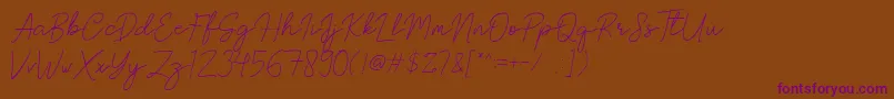 Weitere Informationen zur Brittney Signature-Schriftart Brittney Signature-Schriftart – Violette Schriften auf braunem Hintergrund