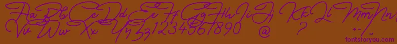 Czcionka Bullstander Free Font – fioletowe czcionki na brązowym tle