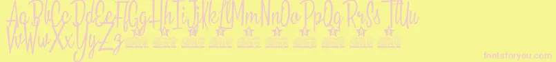 Weitere Informationen zur California Sun Personal Use-Schriftart California Sun Personal Use-Schriftart – Rosa Schriften auf gelbem Hintergrund