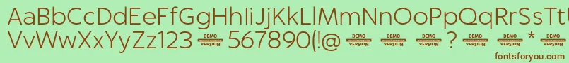 Captura LightDemo-Schriftart – Braune Schriften auf grünem Hintergrund