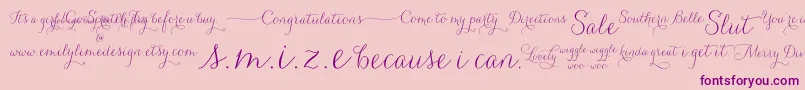 Fonte Carolyna   Words – fontes roxas em um fundo rosa