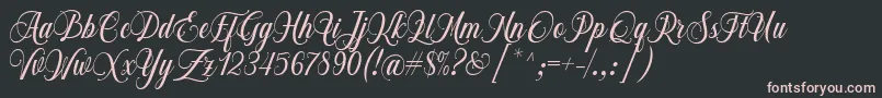 fuente Chalisa Octavia Font D by 7NTypes – Fuentes Rosadas Sobre Fondo Negro