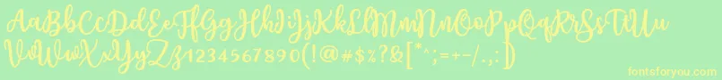 Fonte Charilla Font by Situjuh 7NTypes – fontes amarelas em um fundo verde