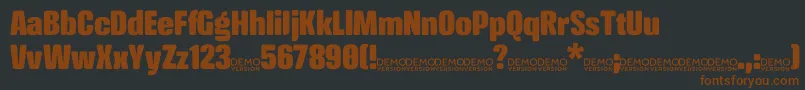 Lisätietoja CrossfitDemo Black-fontista CrossfitDemo Black-fontti – ruskeat fontit mustalla taustalla