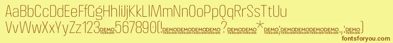 CrossfitDemo Thin-fontti – ruskeat fontit keltaisella taustalla